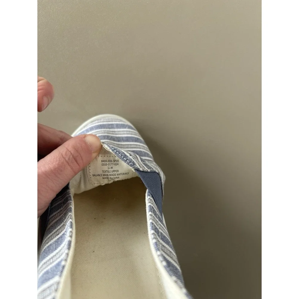 G.H. Bass Women's 11M‎ Casual Canvas Slip On Shoes Striped Blue White Deck Boat